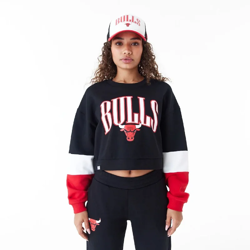 Chicago Bulls Womens NBA Colour Block Black Crop Crew Neck Sweatshirt