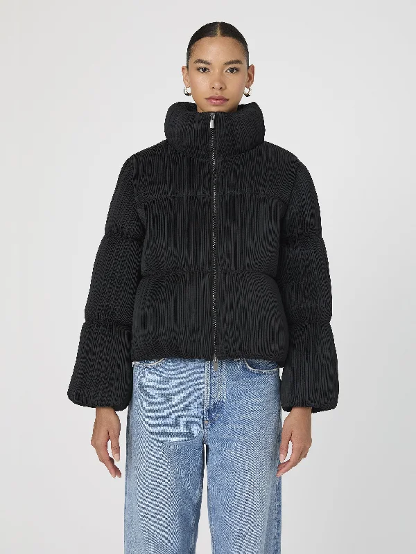 Dinara Crinkle Puffer